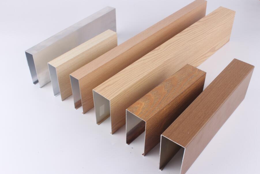 成都(dōu)鋁方通(tōng)和(hé)鋁方管的(de)區(qū)别