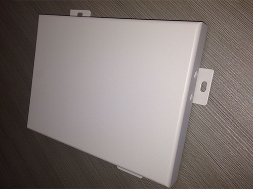 成都(dōu)鋁單闆安裝成功案例